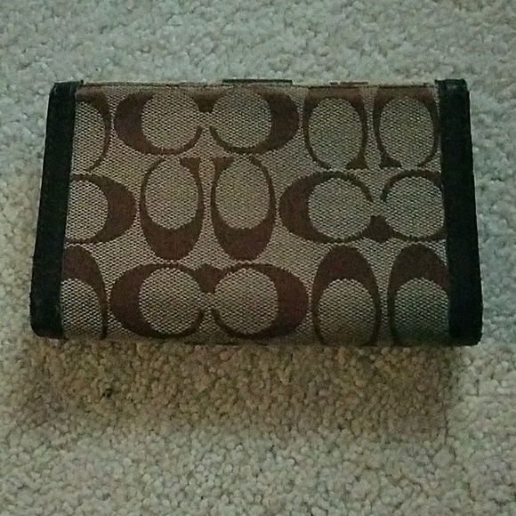 Coach wallet - Picture 2 of 6